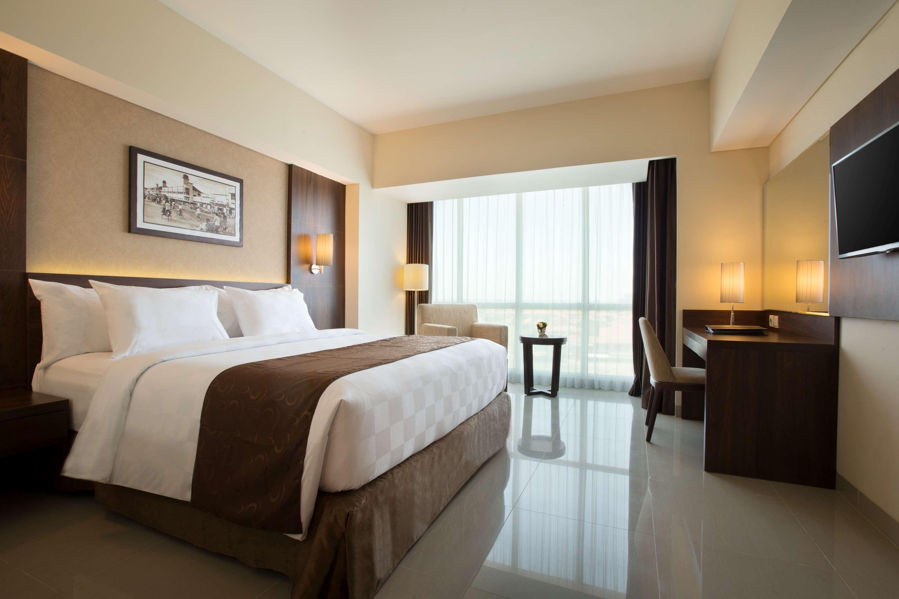 Best Western Papilio Hotel Surabaya Exterior photo